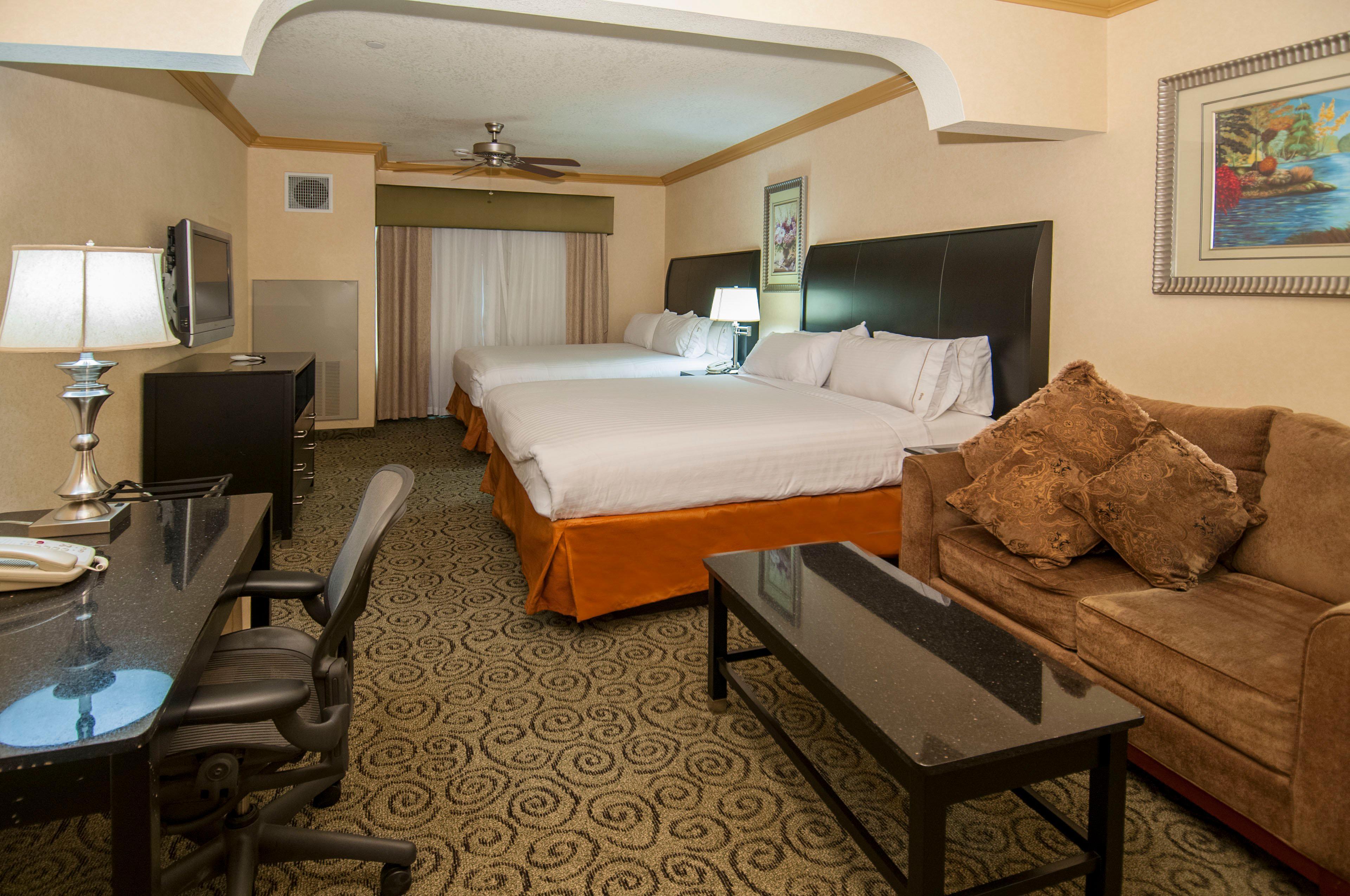 Holiday Inn Express & Suites Bakersfield Central Luaran gambar